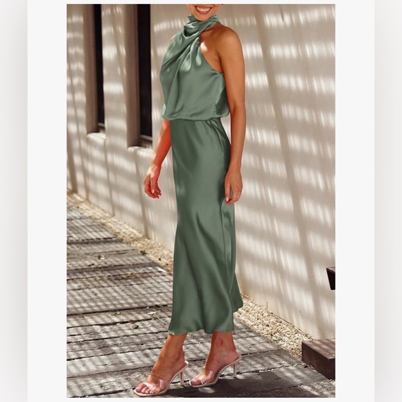 Satin Dress Elegant Sleeveless Mock Neck Cocktail Party Maxi Dress - Picture 3 of 4